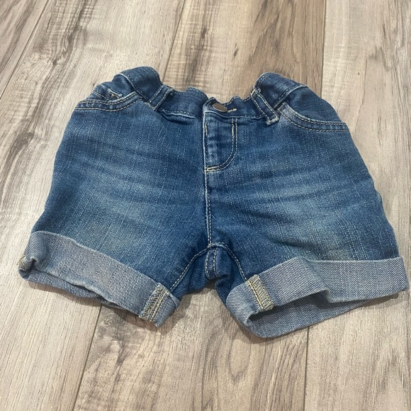Toddler Shorts - Picture 1 of 3